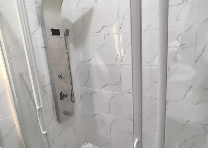 Peaks - La Vista One Bedroom Pool View *