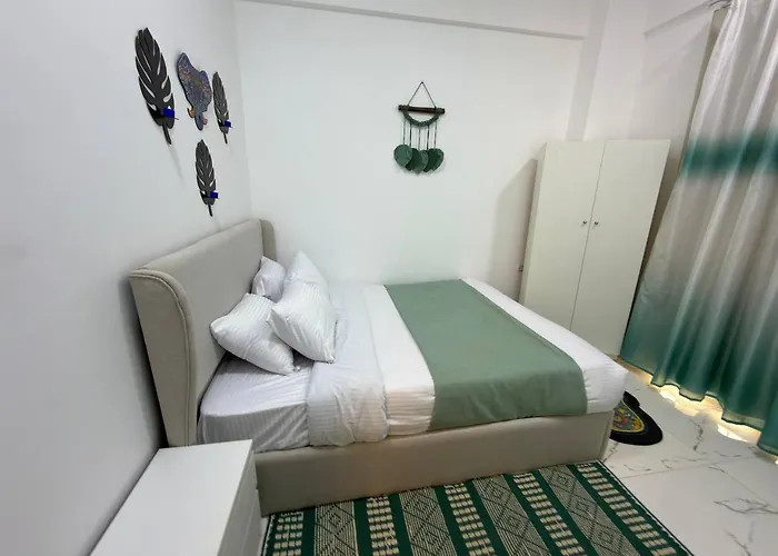 Peaks - La Vista One Bedroom Pool View * 洪加達