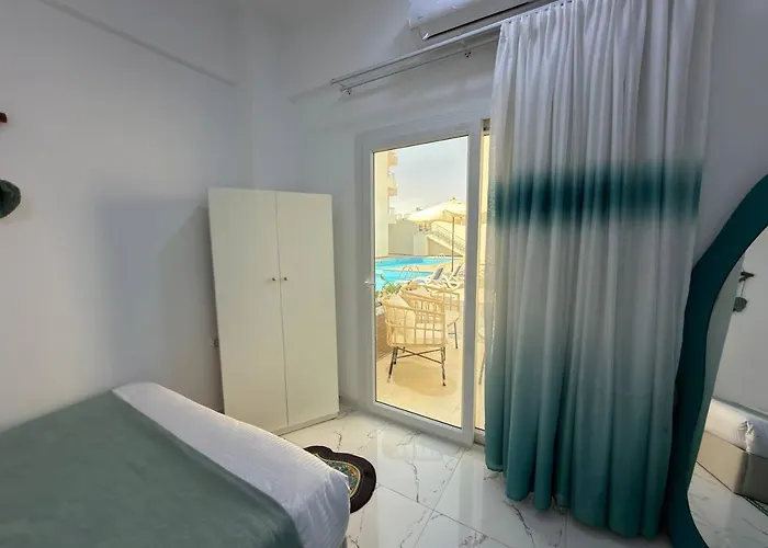 Peaks - La Vista One Bedroom Pool View 公寓