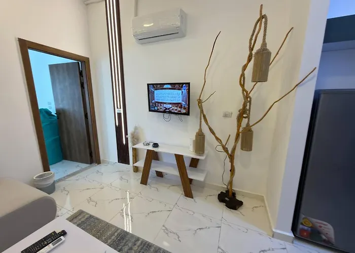 Peaks - La Vista One Bedroom Pool View 洪加達